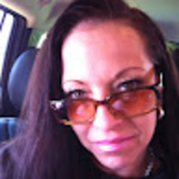 Meet your Posher, Adrian - Picture 1 of 1